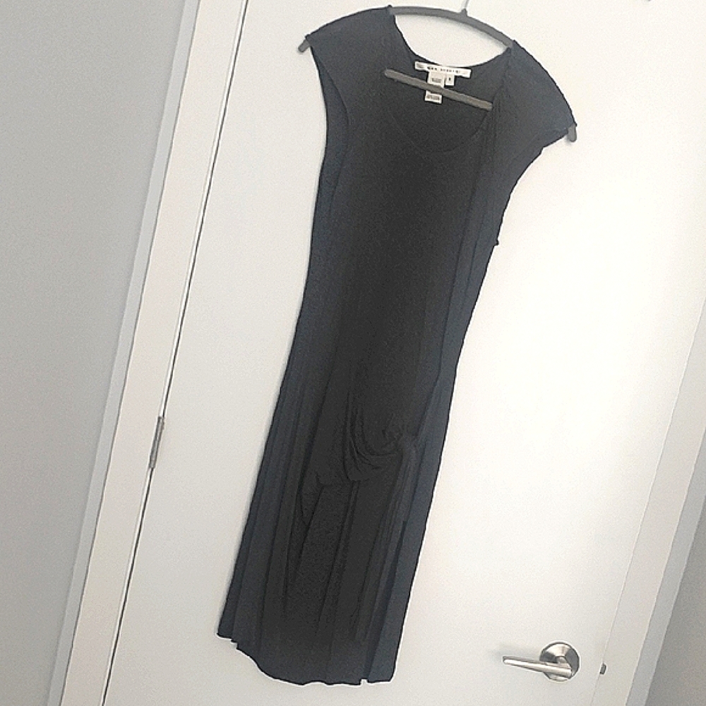 Max Studio Elegant Black Midi Dress